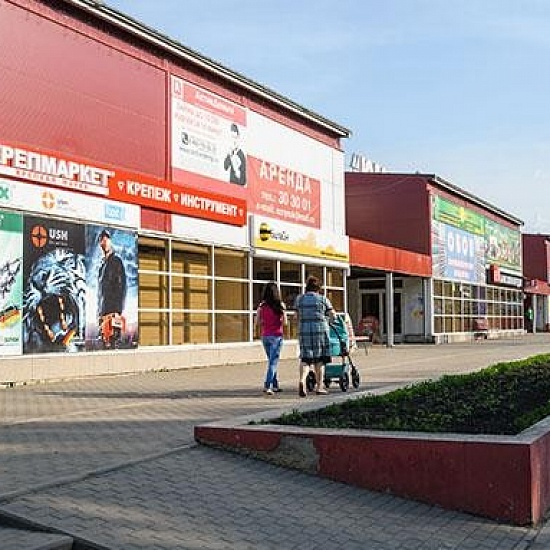Арендовать торговую площадь г Саранск, ул Комарова, д 2Б стр 2 